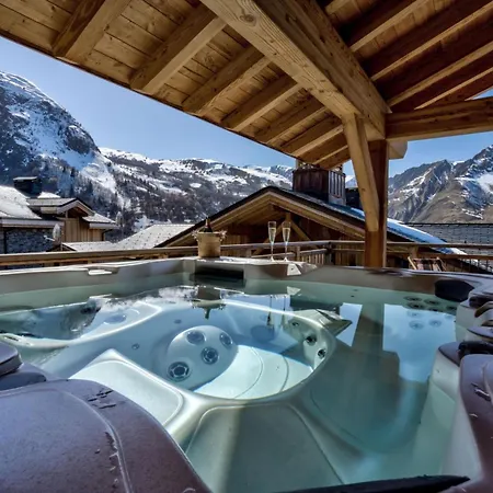 Chalet Davos: A Cozy Retreat For All Seasons Appartement *