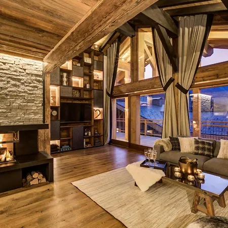 Chalet Davos: A Cozy Retreat For All Seasons